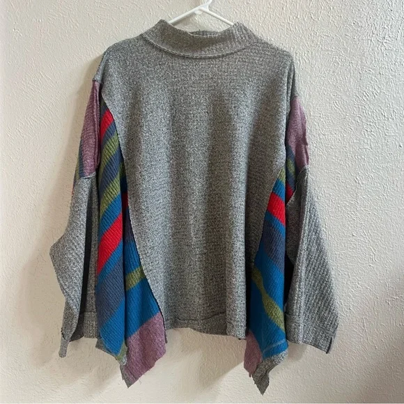 Free People Susie Sweater gray with colorful side panels - Picture 4 of 10